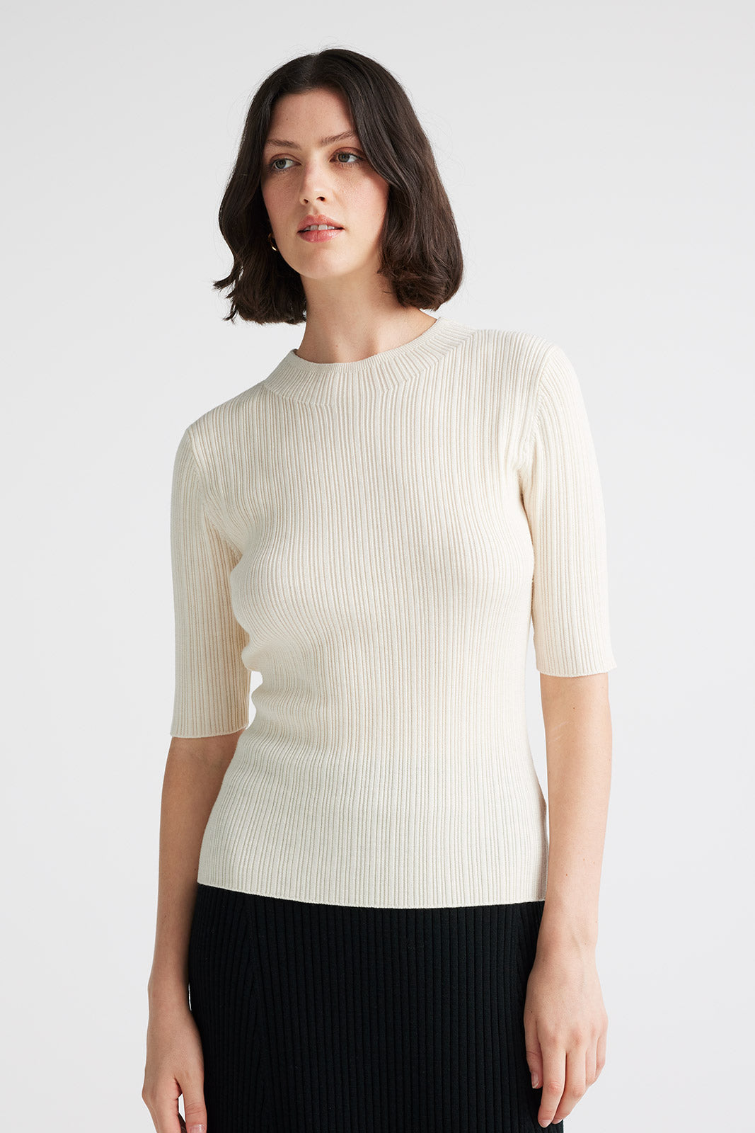 Model height 175cm - Wearing size 8