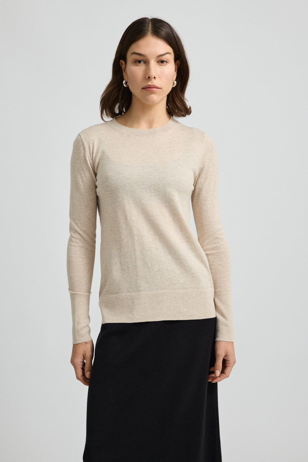 Model is wearing size 8
