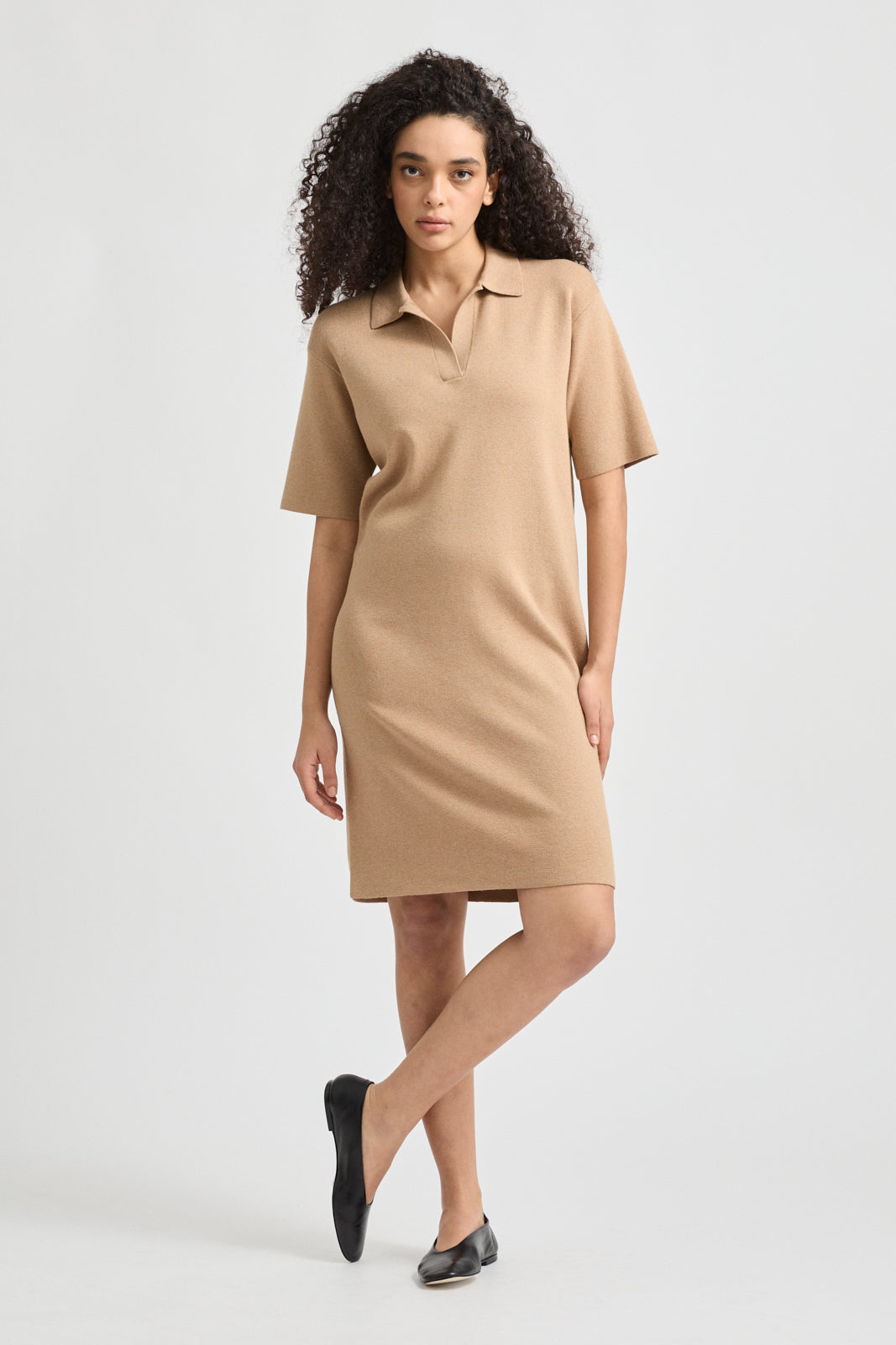 Model is wearing size 8