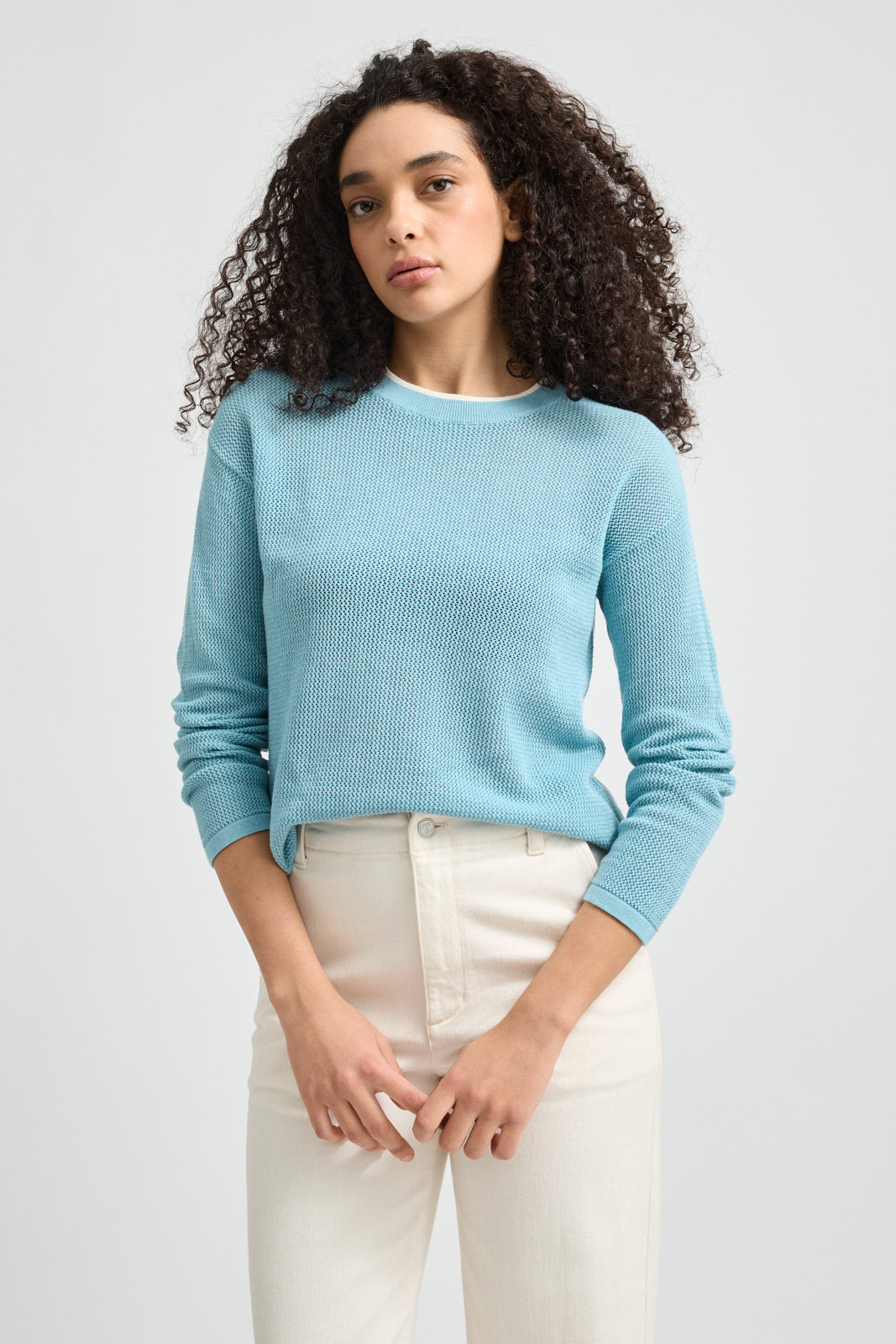 Model is wearing size 8