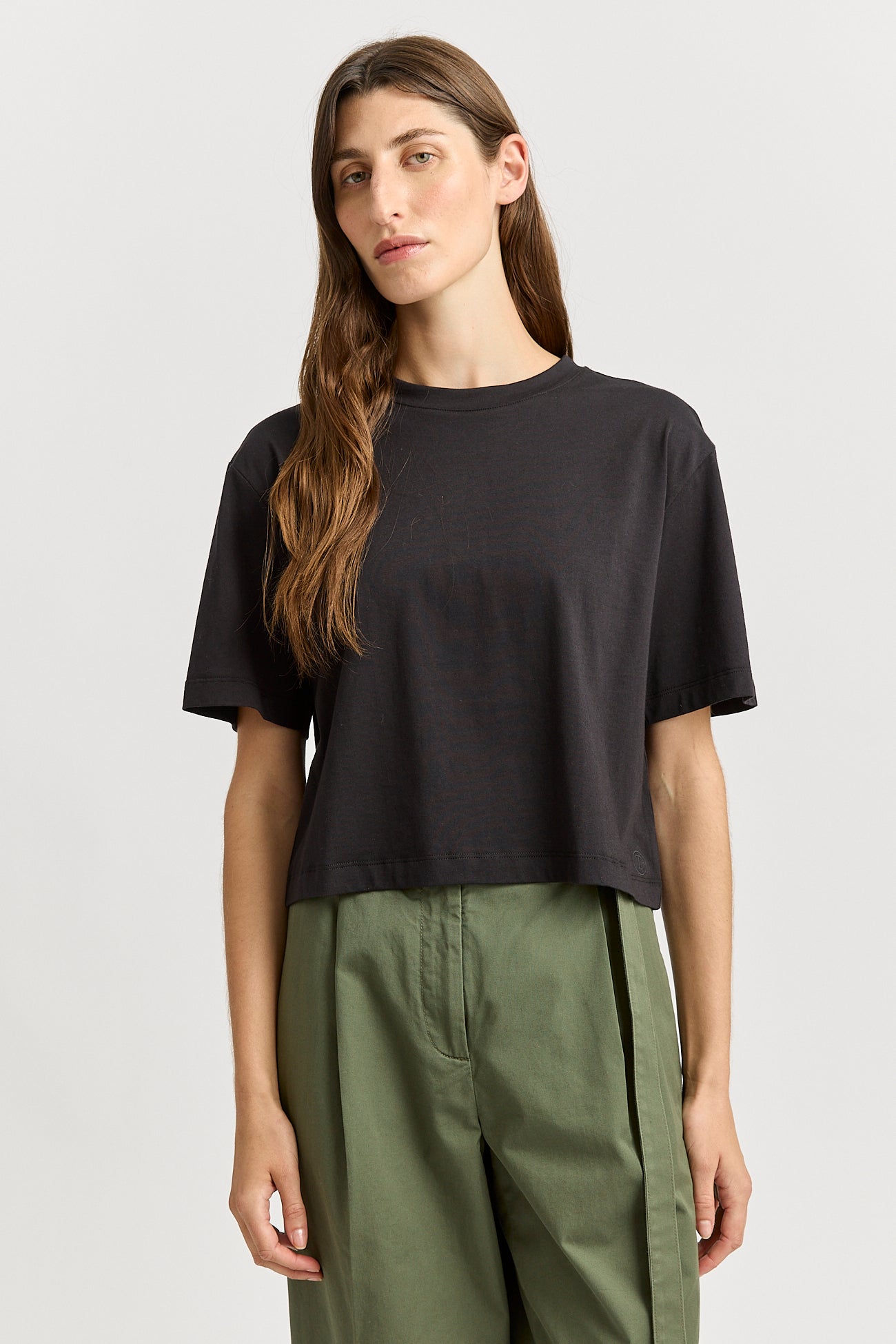 Our model is wearing a size 8. Garment Length for size 8 is 51cm. Add 1cm for each size.
