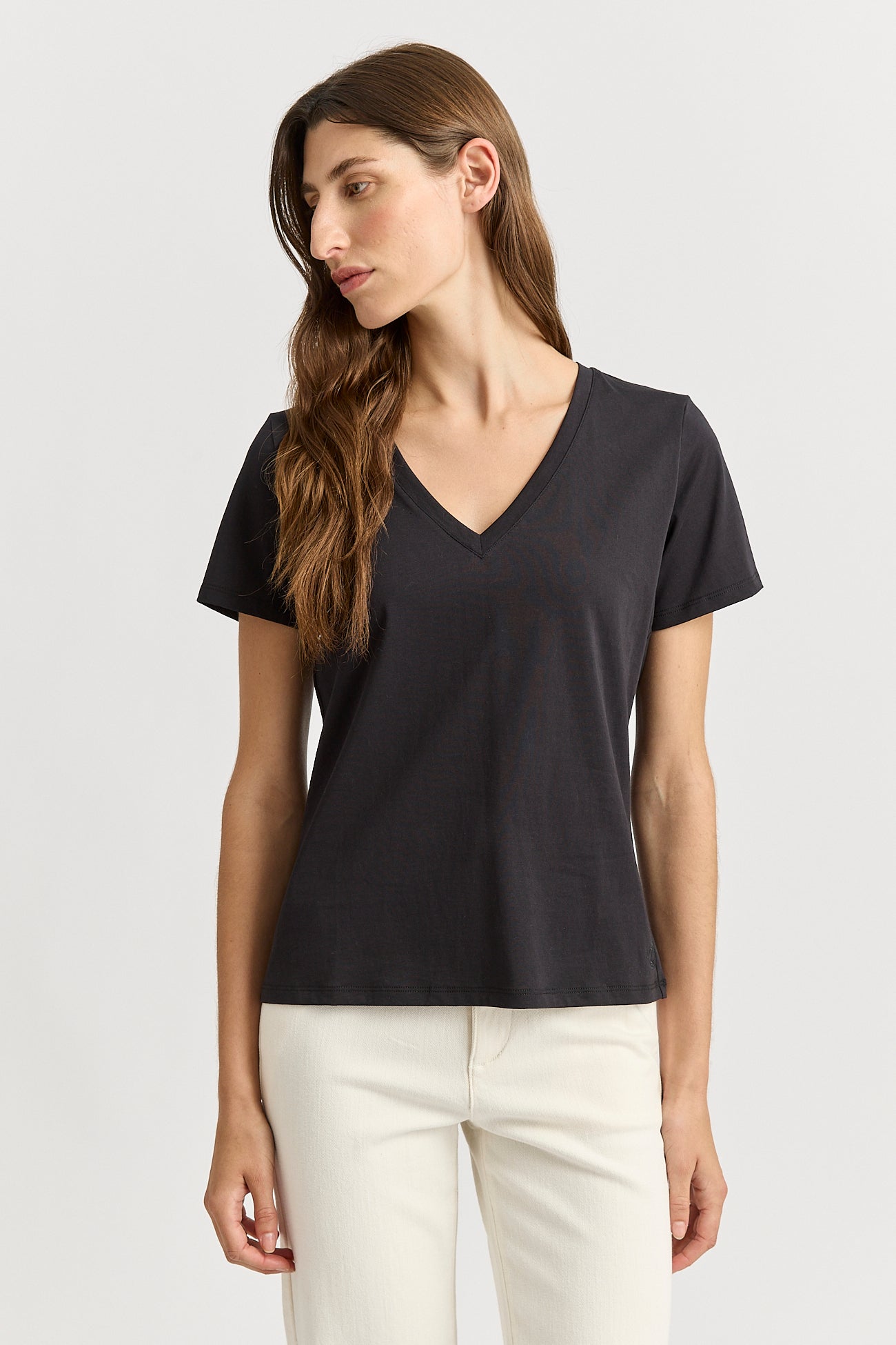 Our model is wearing a size 8. Garment Length for size 8 is 58.5cm. Add 1cm for each size.