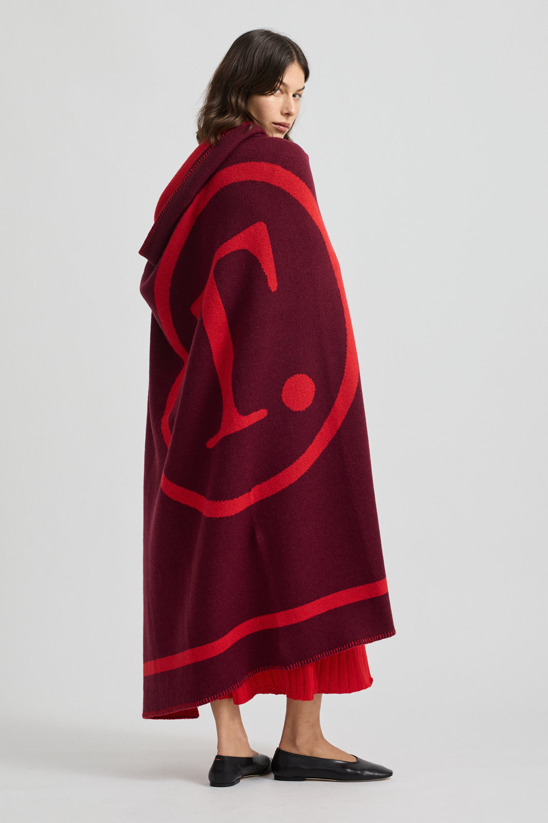 9048_RED_12