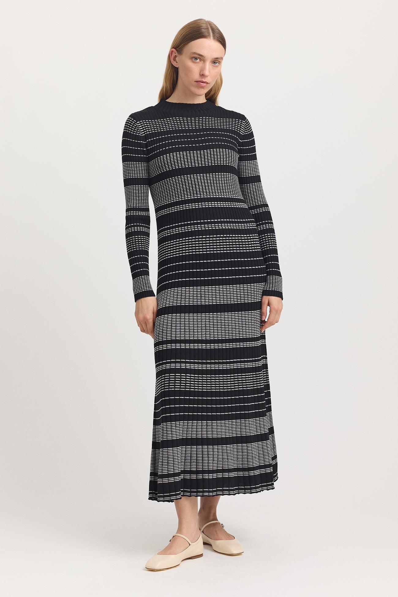 Women Australian Merino Wool Dresses & Skirts
