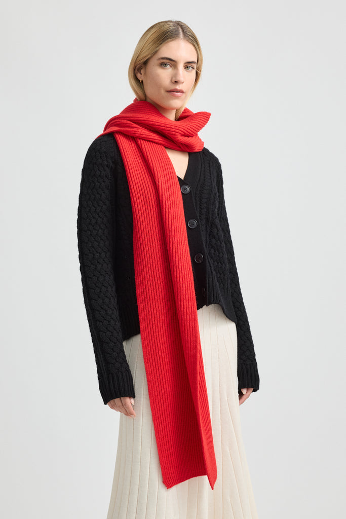 9055_RED_02